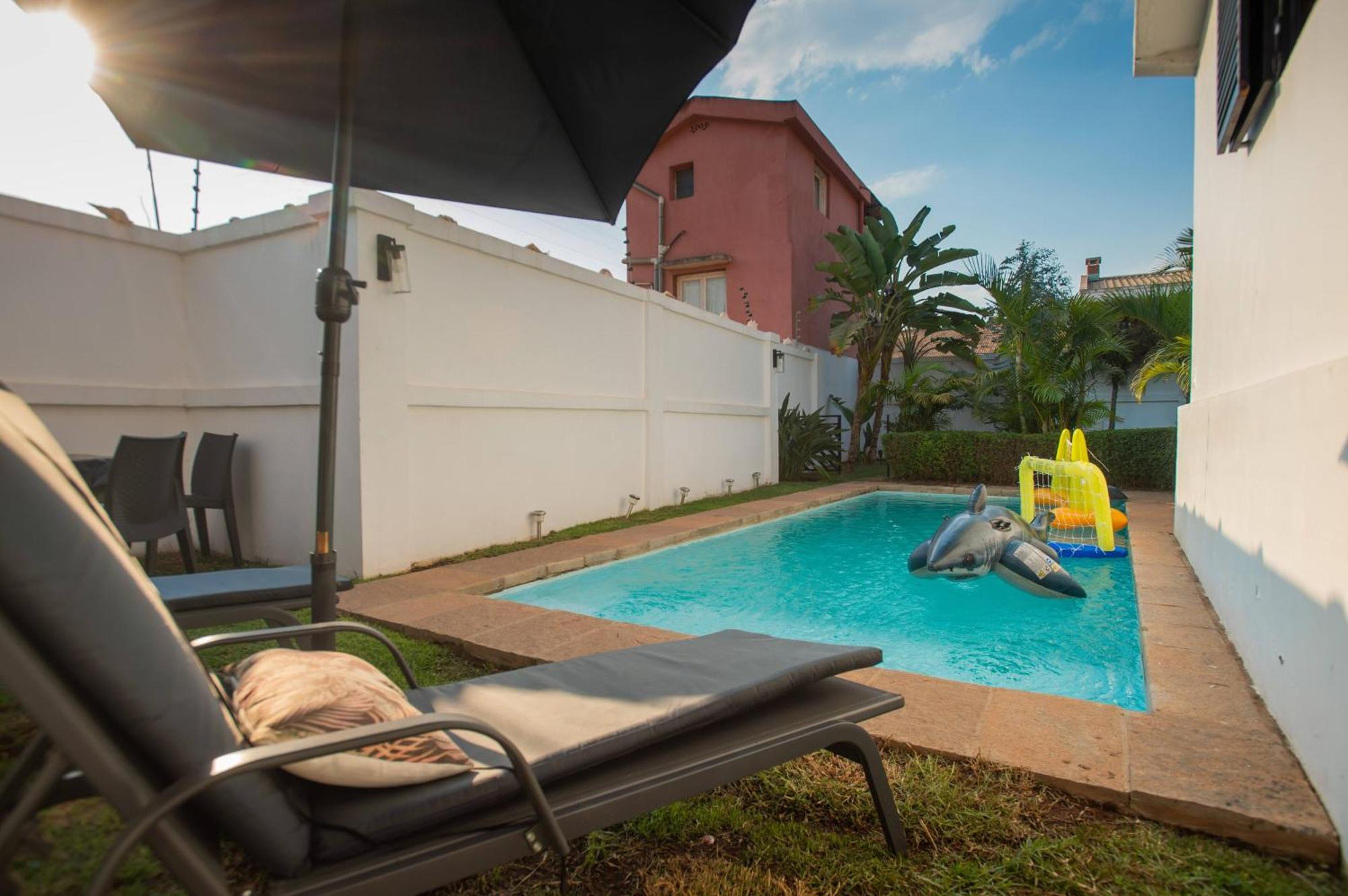 אנטננריבו Joyau Secret # Jardin # Piscine # Bien-Etre # Prox Centre Ville מראה חיצוני תמונה